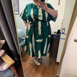 BloomChic Teal and Cream Midi Dress